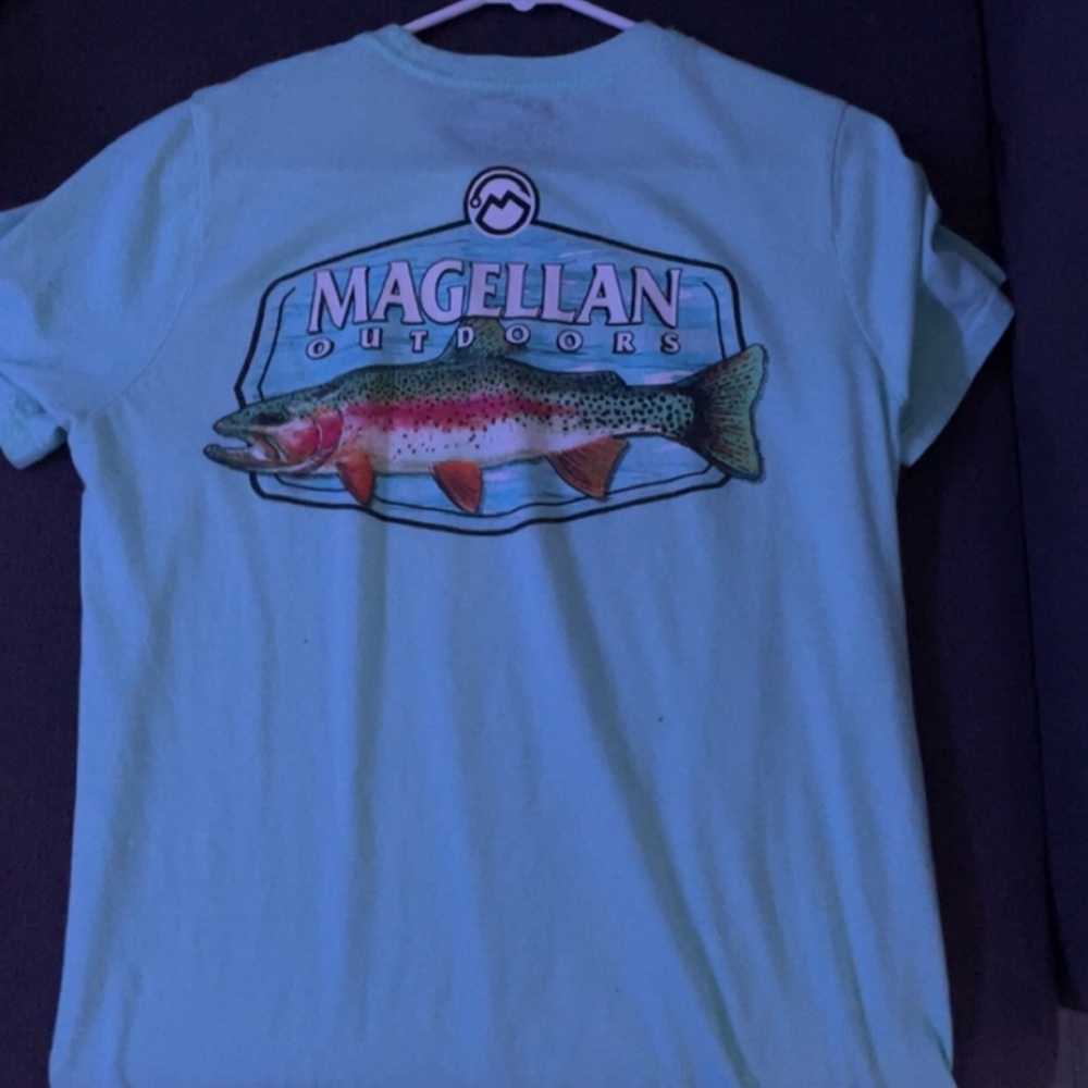 MAGELLAN shirt